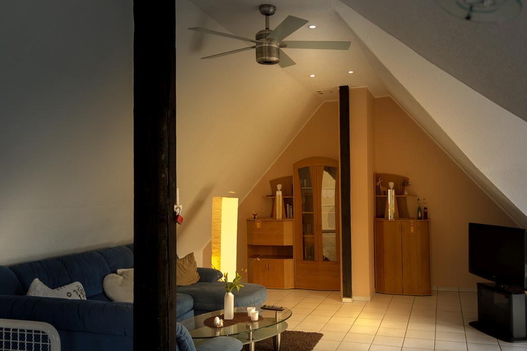 Ferienwohnung Weber-Rolinger Андернах Экстерьер фото