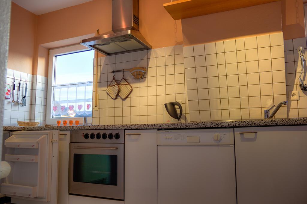 Ferienwohnung Weber-Rolinger Андернах Экстерьер фото