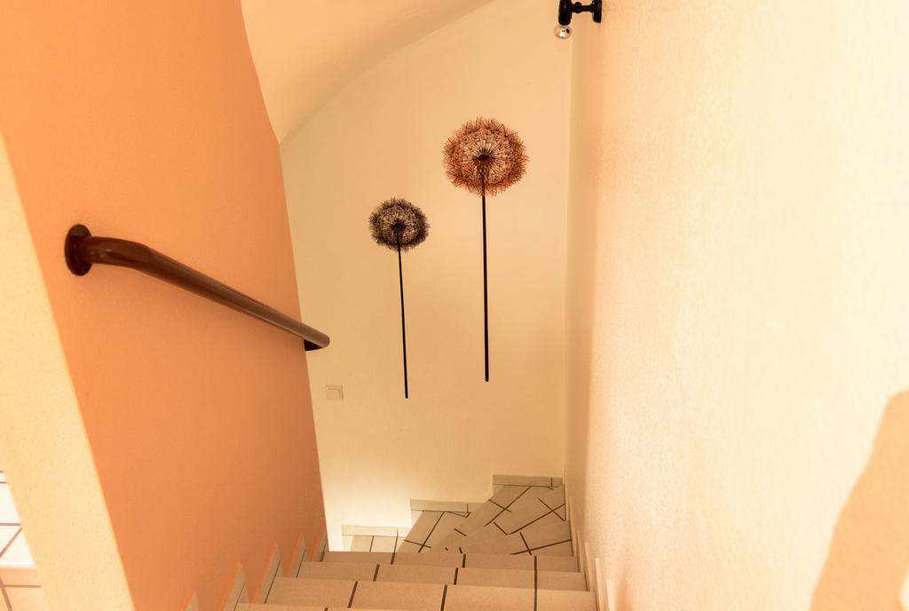 Ferienwohnung Weber-Rolinger Андернах Экстерьер фото